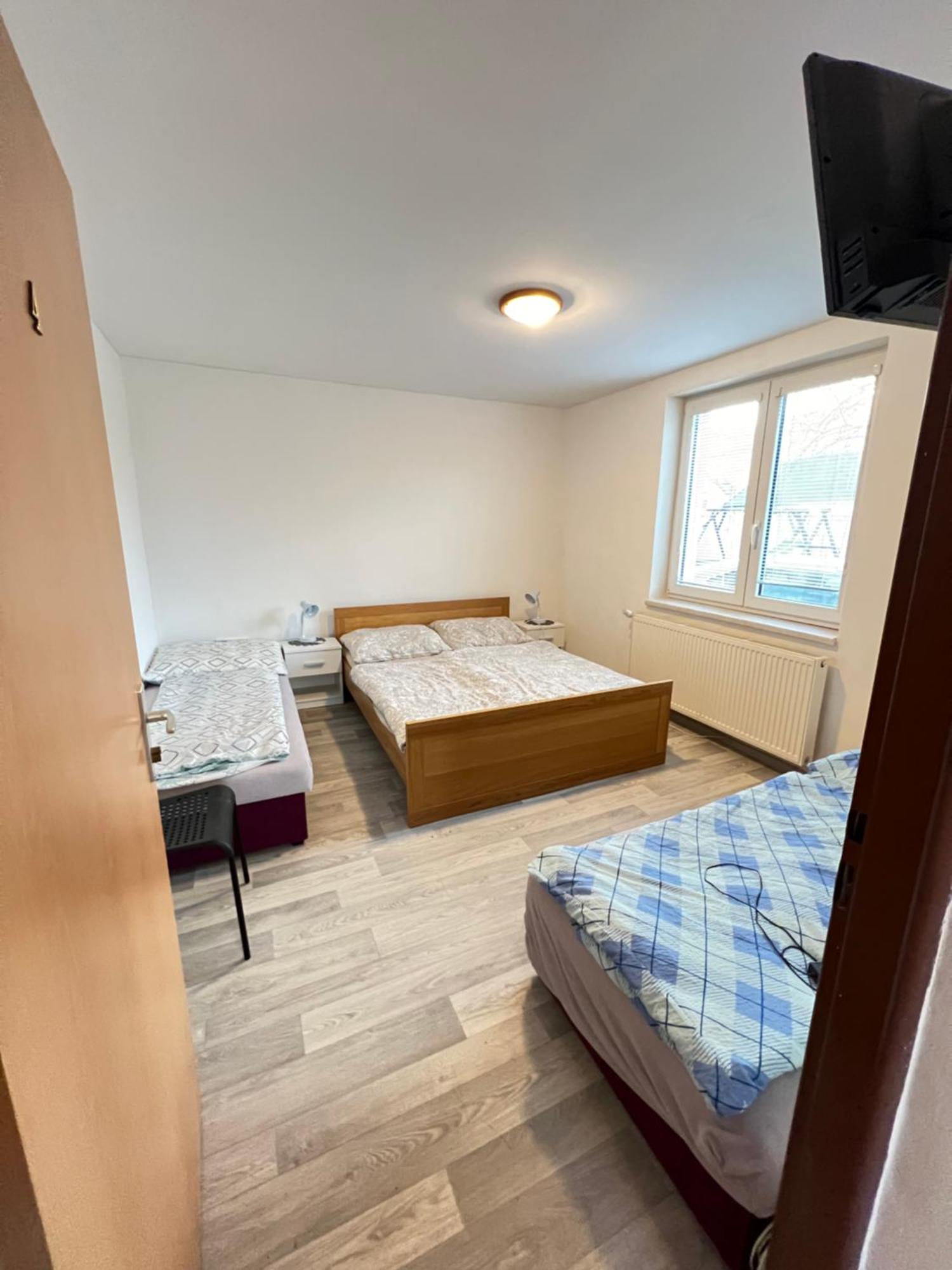 Ubytovani Sykora Apartments Velky Meder Luaran gambar