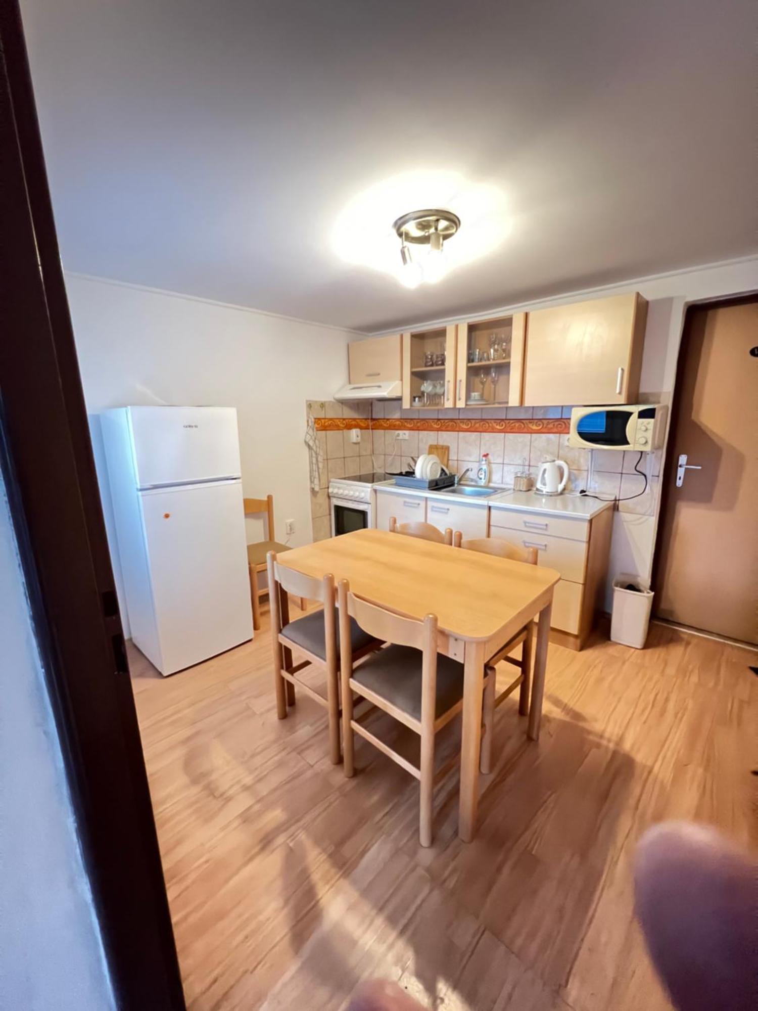Ubytovani Sykora Apartments Velky Meder Luaran gambar