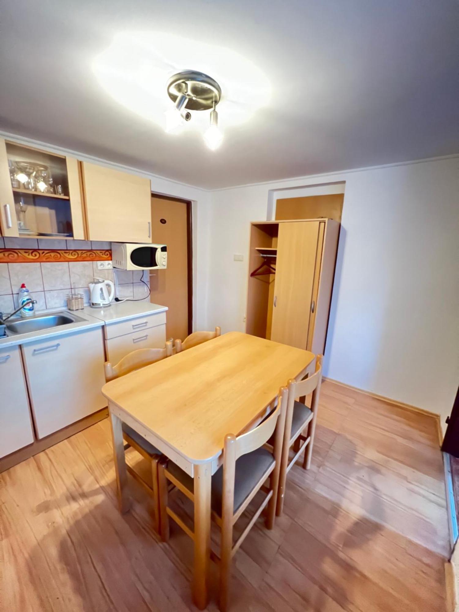 Ubytovani Sykora Apartments Velky Meder Luaran gambar