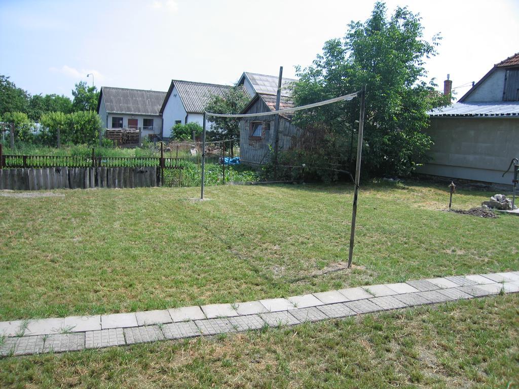 Ubytovani Sykora Apartments Velky Meder Luaran gambar