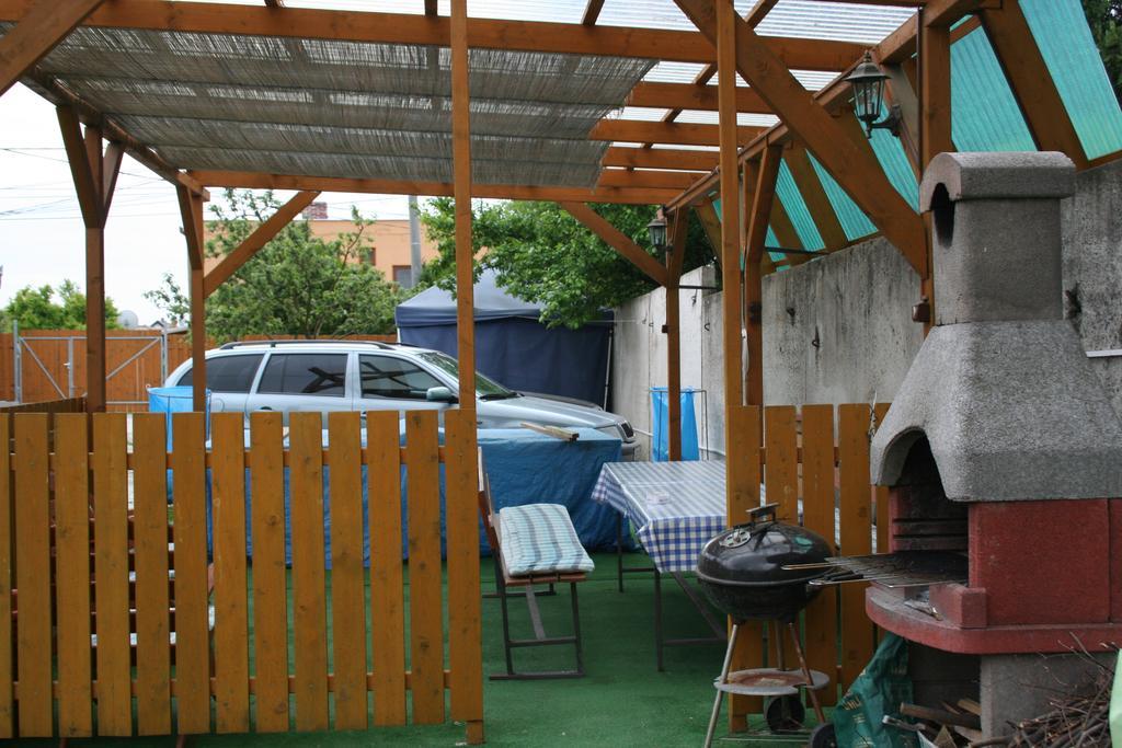 Ubytovani Sykora Apartments Velky Meder Luaran gambar