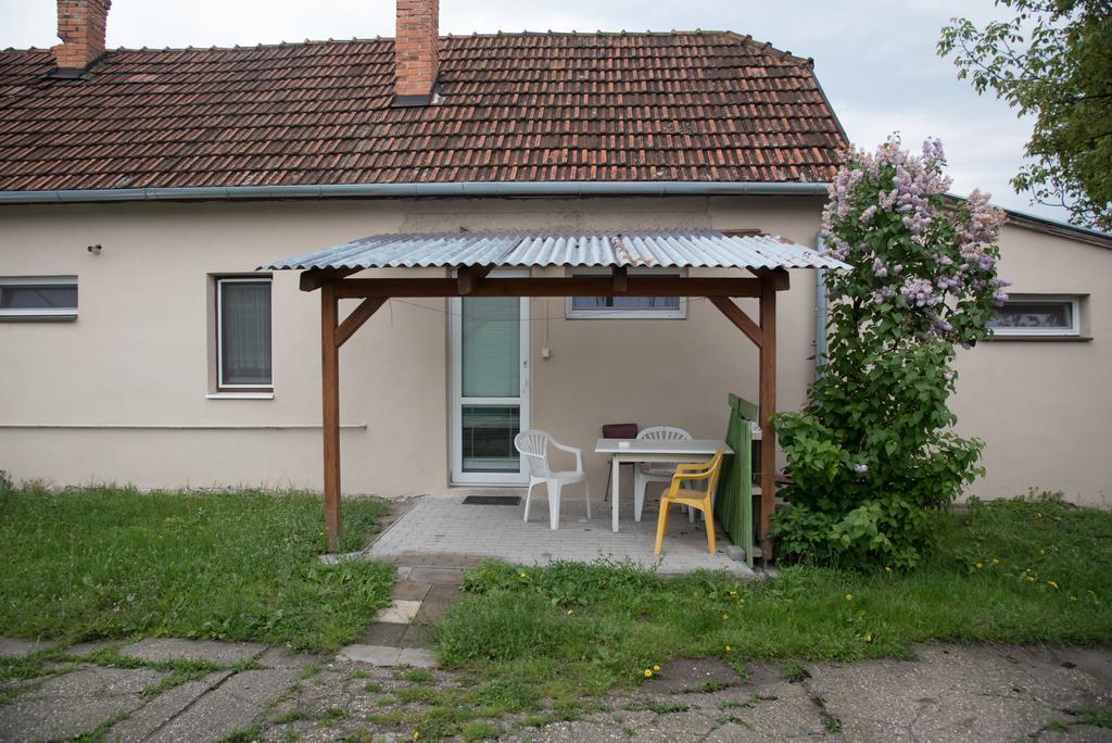 Ubytovani Sykora Apartments Velky Meder Luaran gambar
